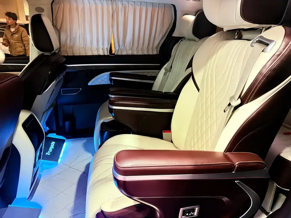 GAC Motor Trumpchi M8 — фото 4