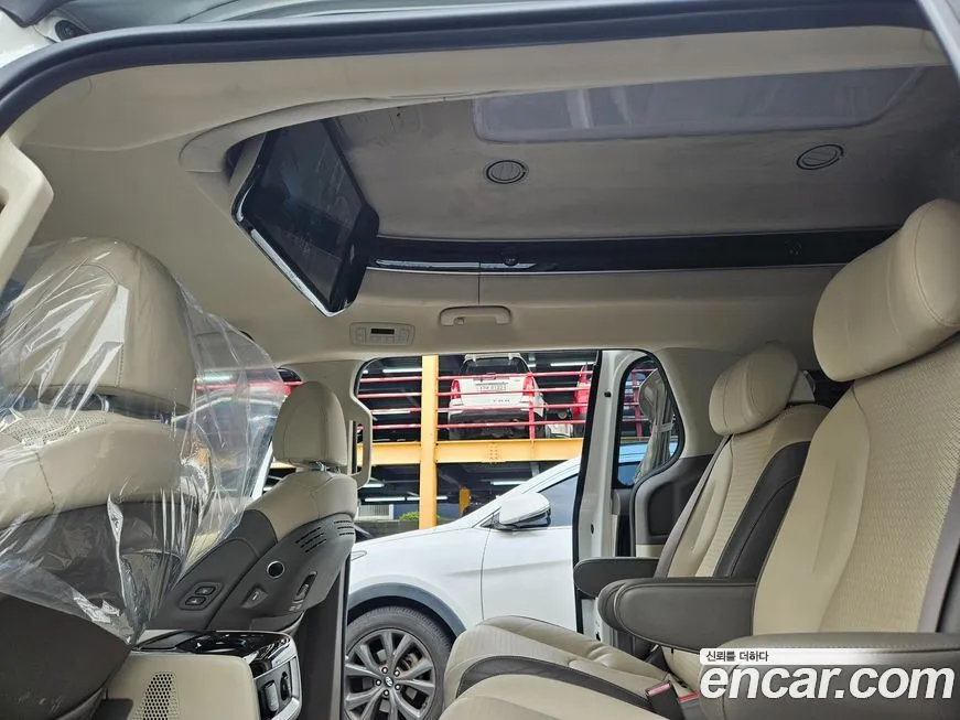 Kia Carnival — фото 2