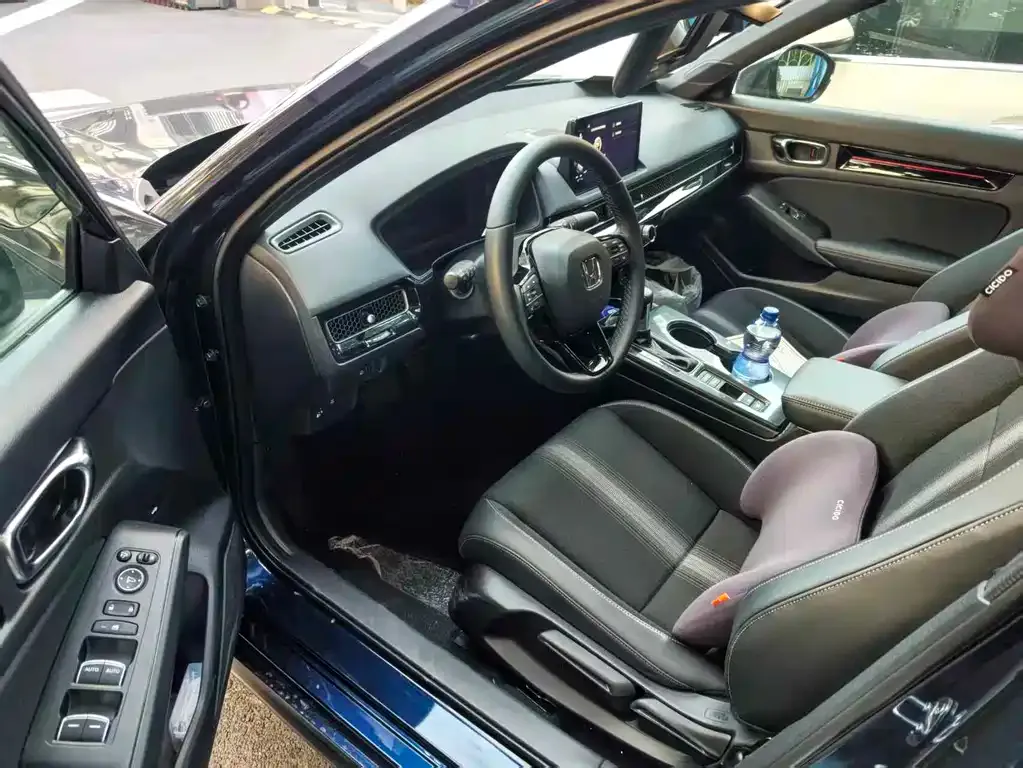 Honda Civic — фото 4