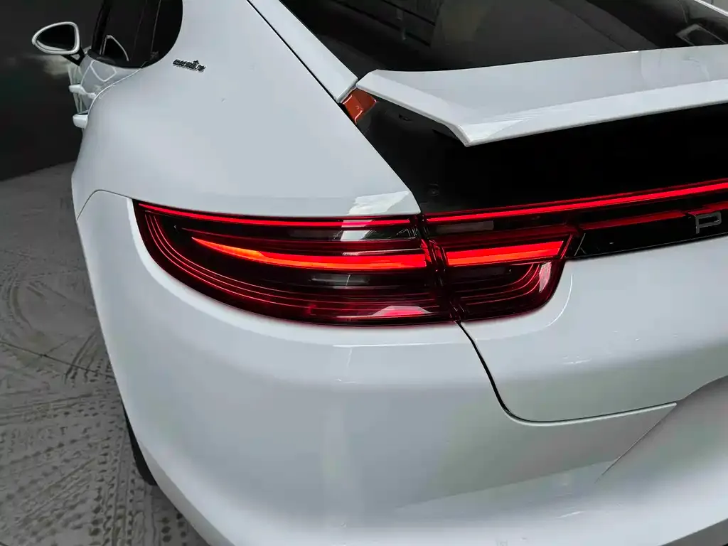 Porsche Panamera — фото 2