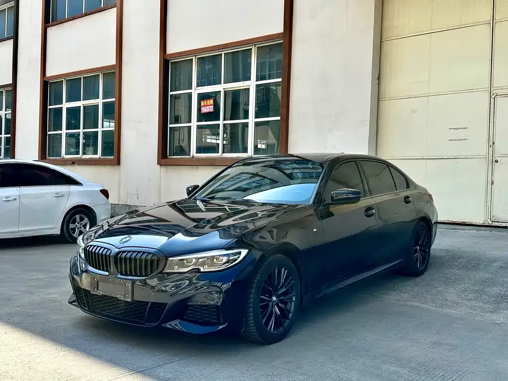 BMW 3 Series — фото 1