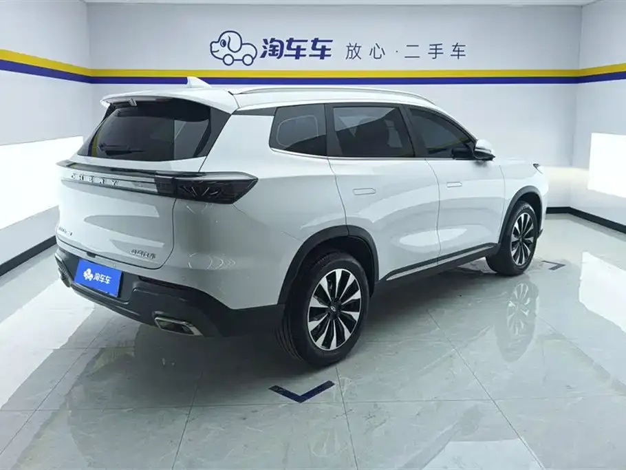 Chery Tiggo 8 PLUS — фото 8