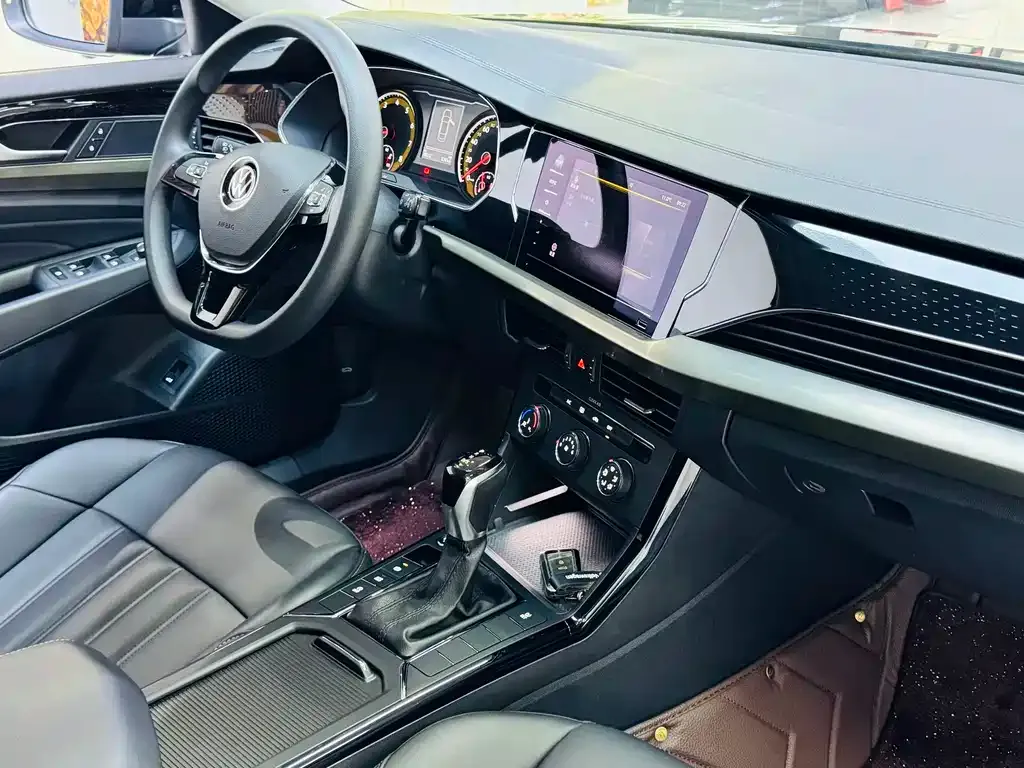 Volkswagen Passat — фото 10