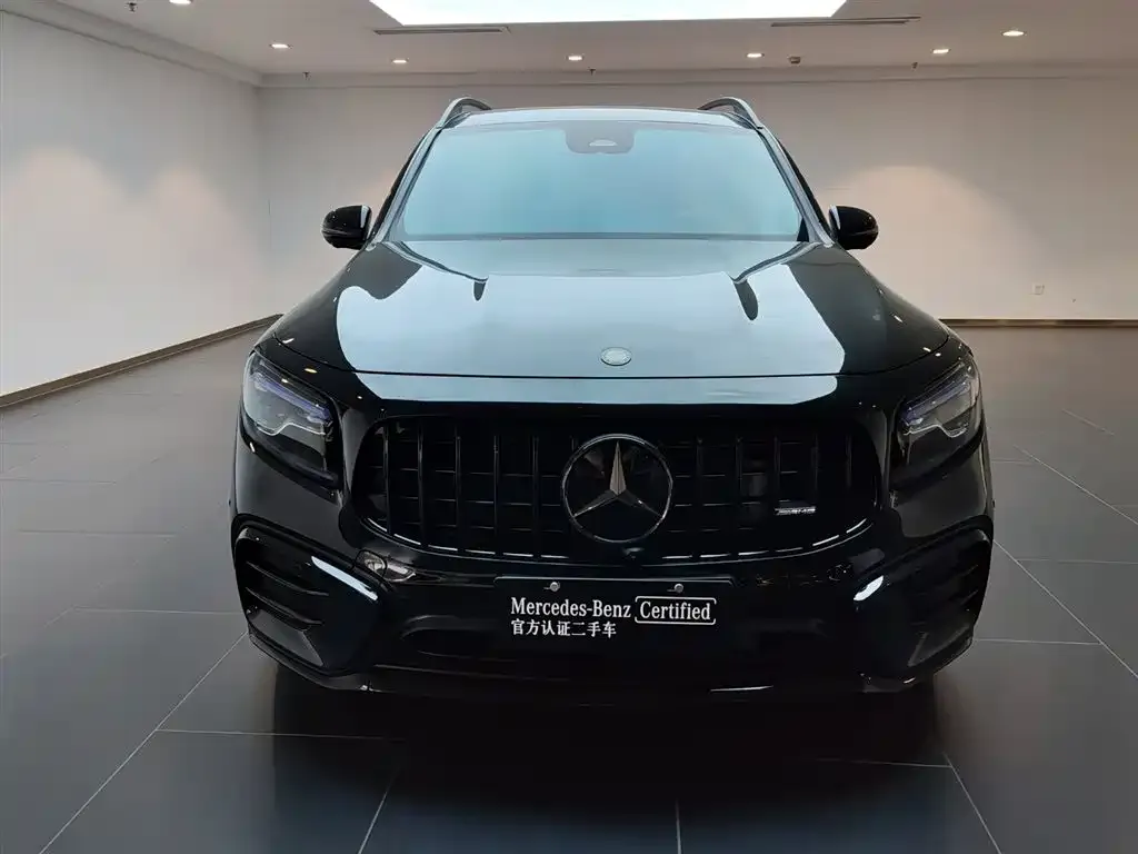 Mercedes-Benz GLB AMG — фото 3
