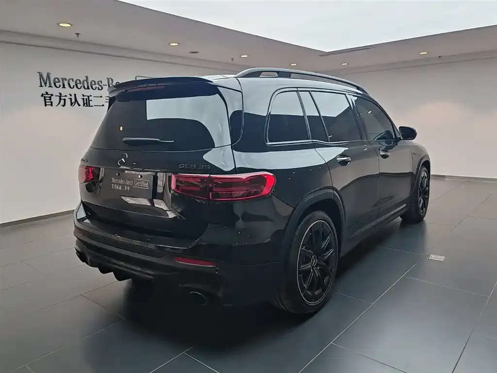 Mercedes-Benz GLB AMG — фото 4