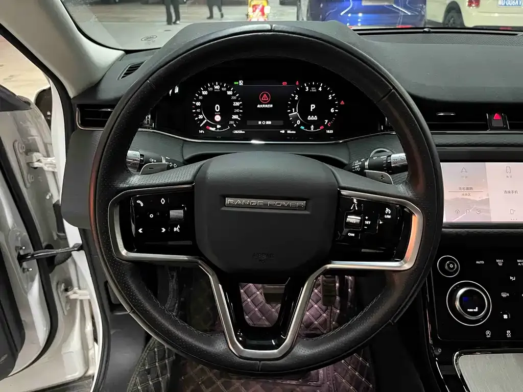 Land Rover Evoque — фото 10