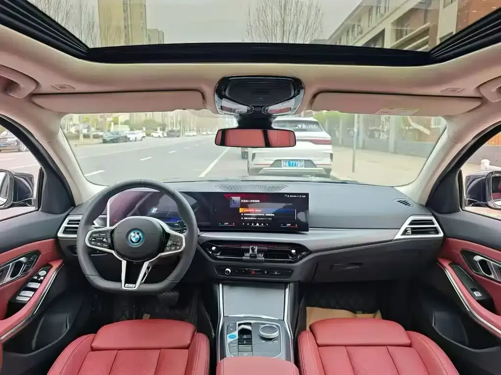 BMW i3 — фото 3