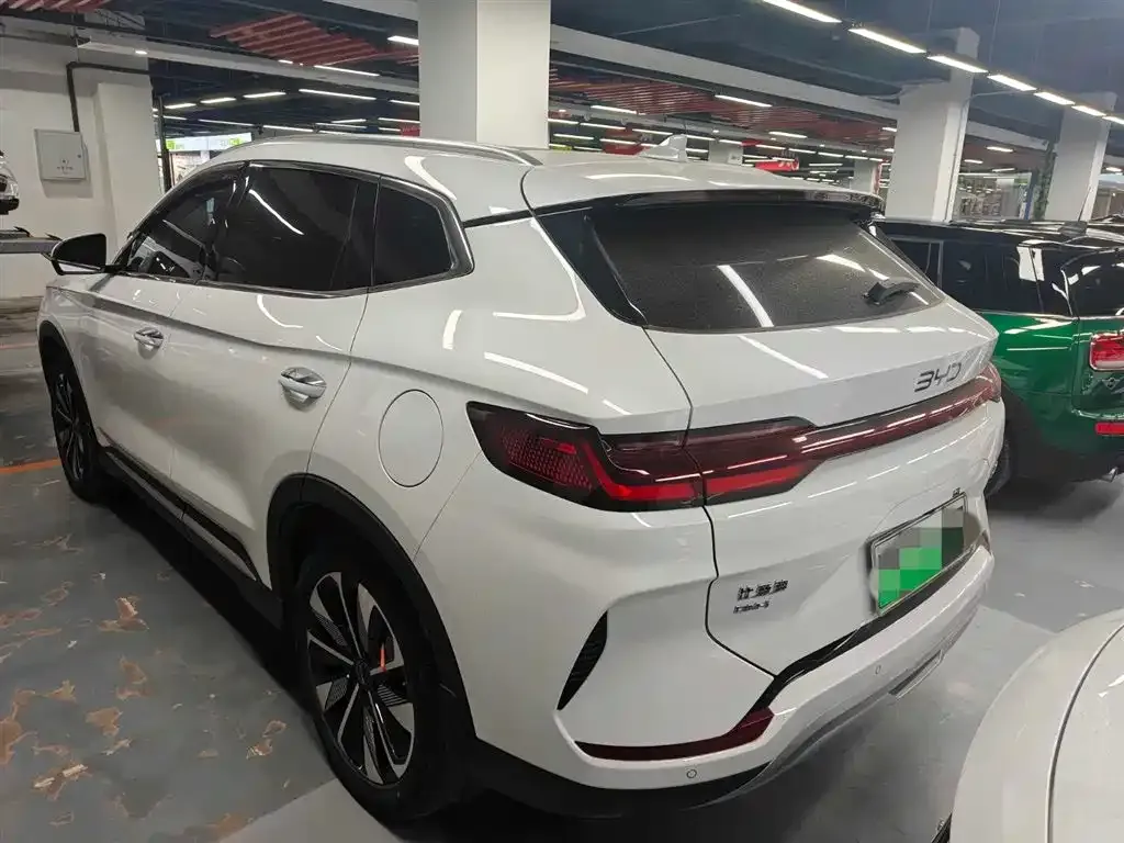 BYD PLUS New Energy — фото 9