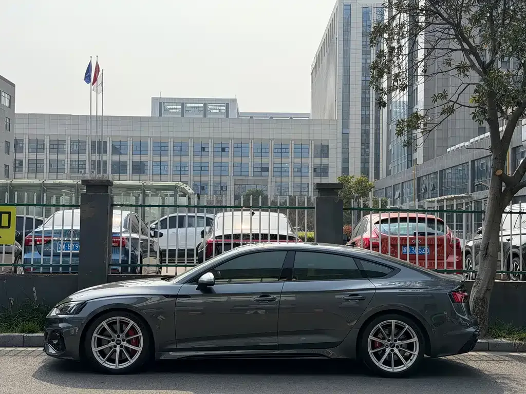 Audi RS 5 — фото 3