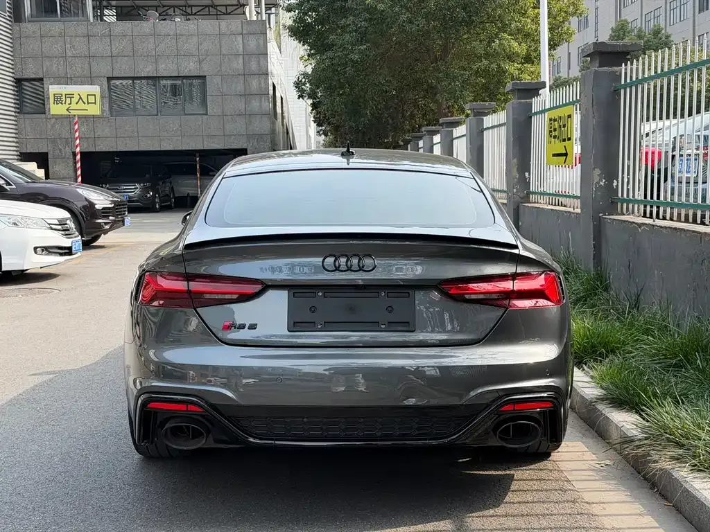 Audi RS 5 — фото 6