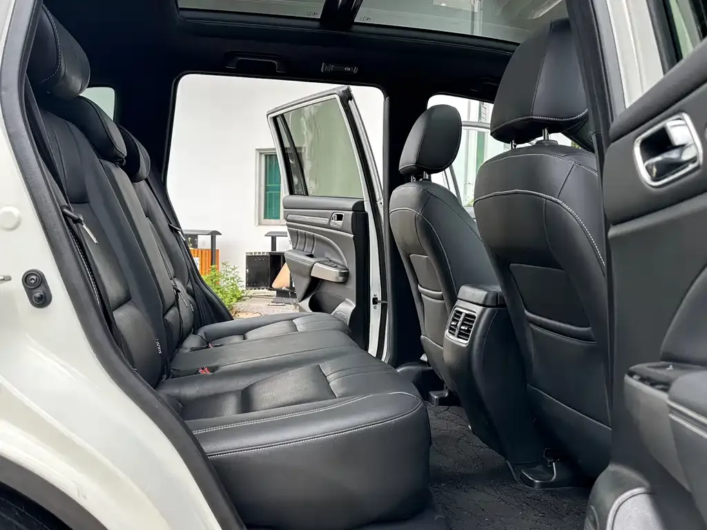GAC Motor Trumpchi GS8 — фото 6