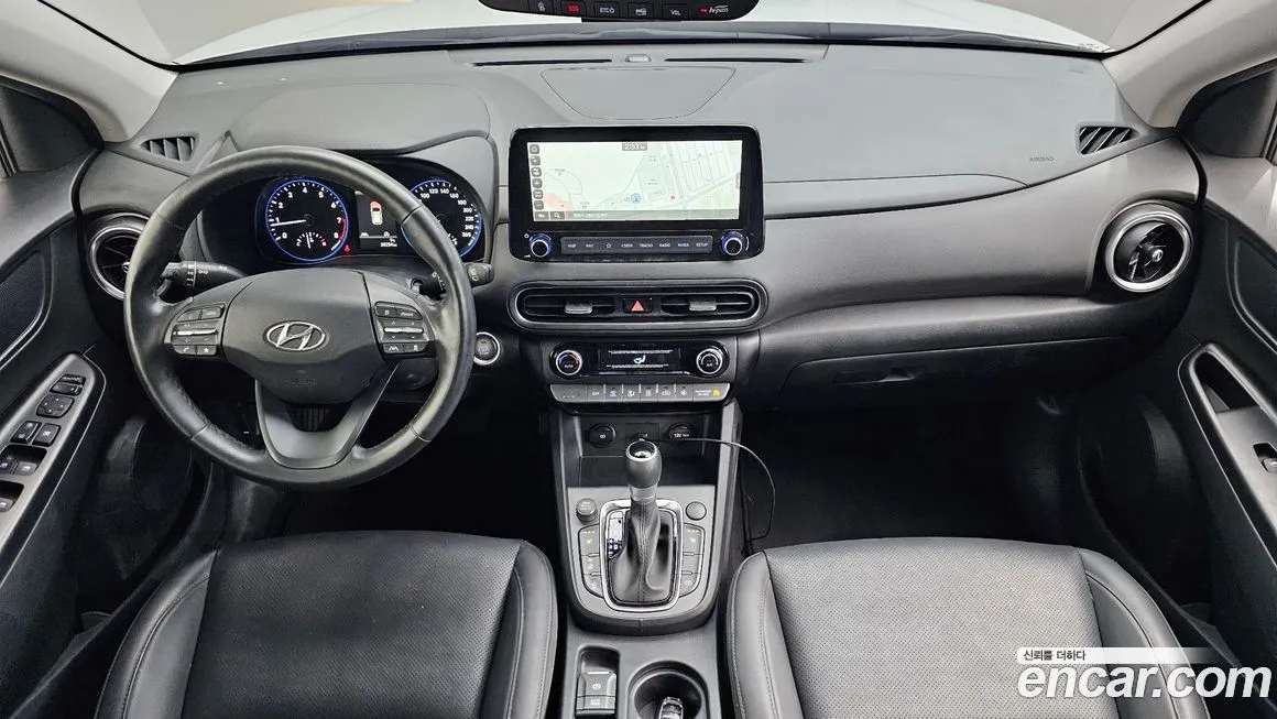 Hyundai Kona — фото 8