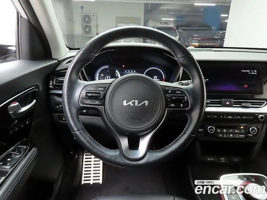 Kia Niro — фото 6