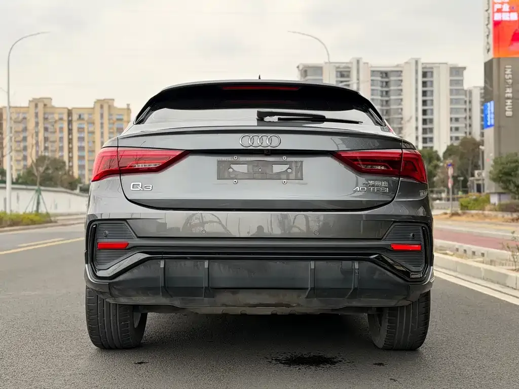 Audi Q3 Sportback — фото 5