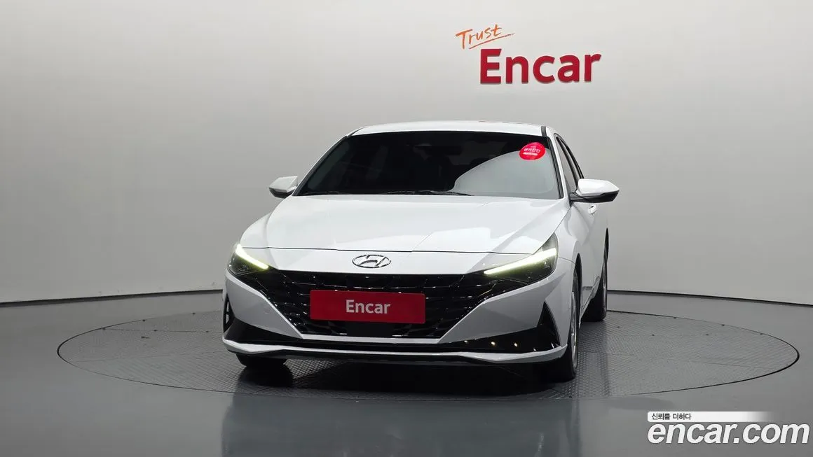 Hyundai AVANTE — фото 3