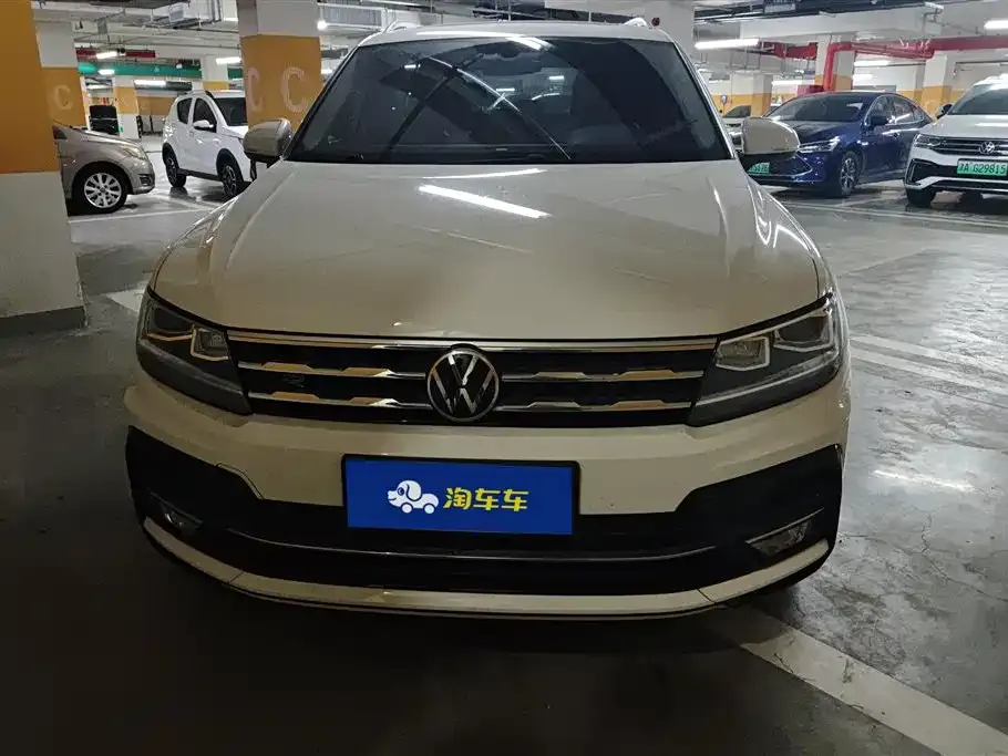 Volkswagen Tiguan L — фото 9