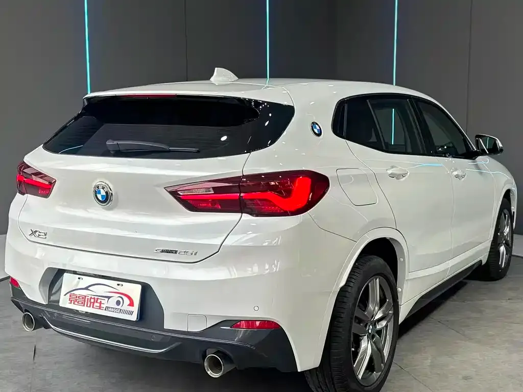 BMW X2 — фото 9
