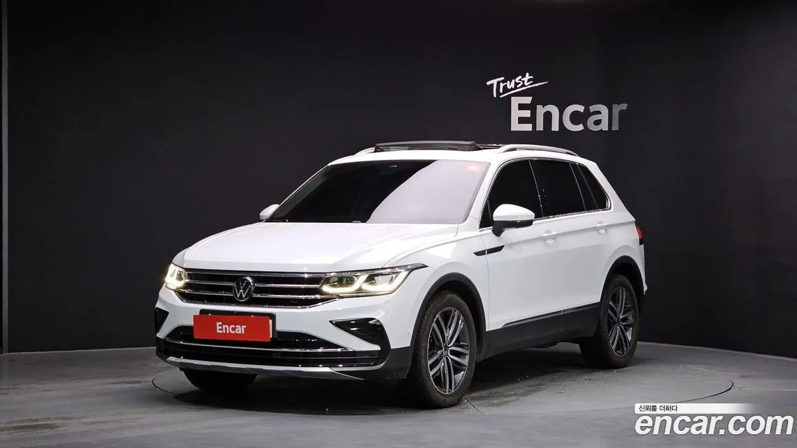 Volkswagen Tiguan — фото 1