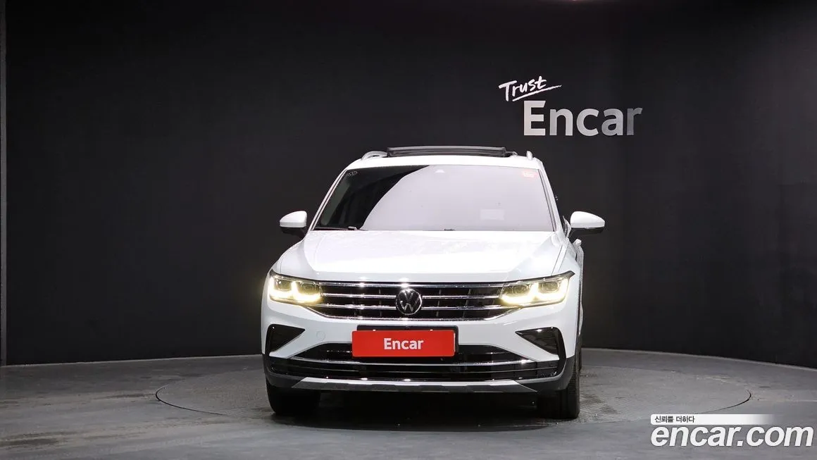 Volkswagen Tiguan — фото 4