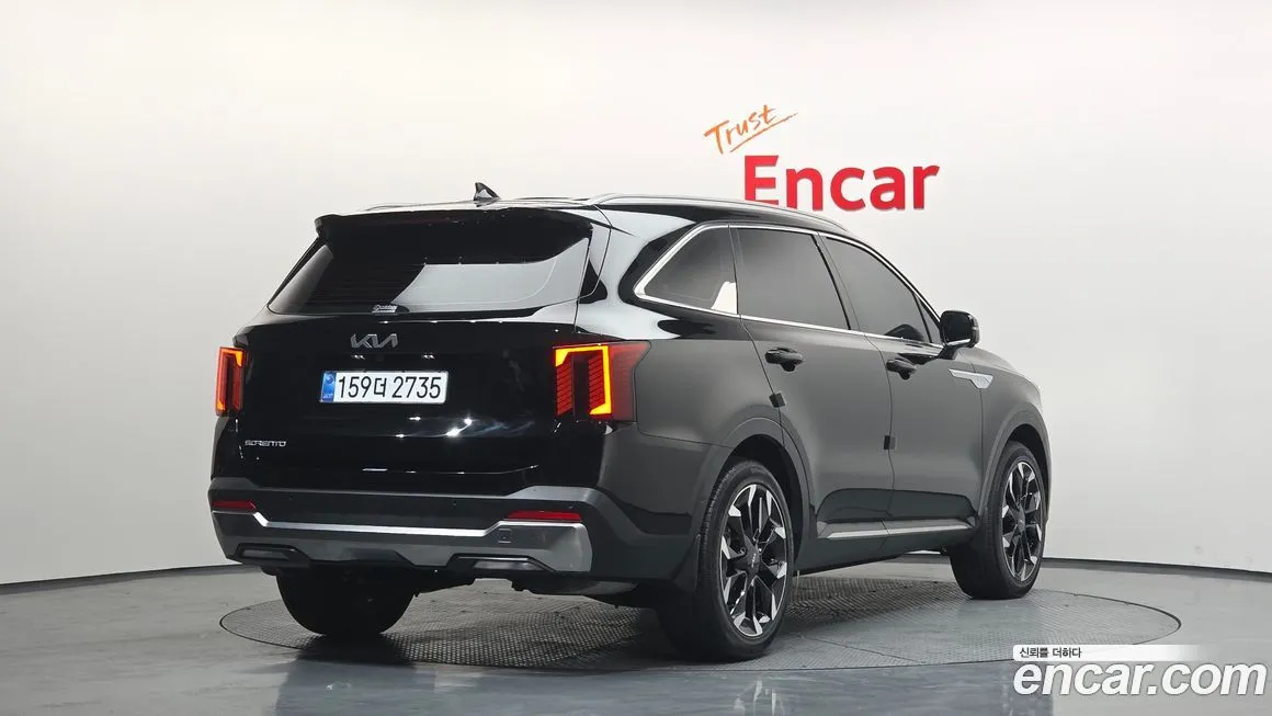 Kia Sorento — фото 4