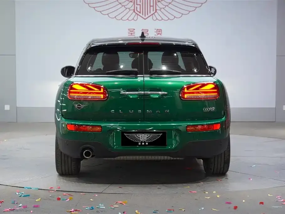MINI Clubman — фото 8