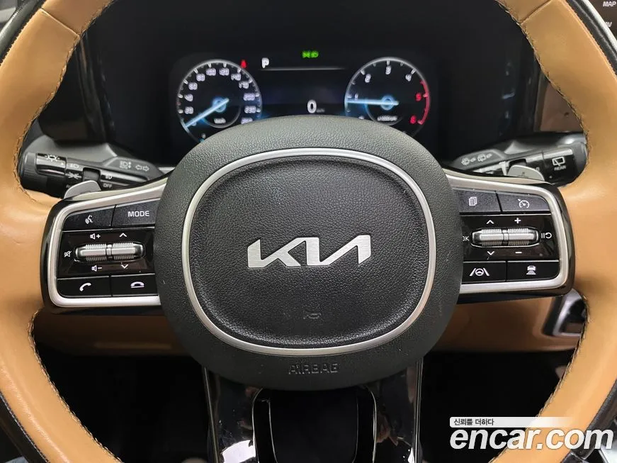 Kia Sorento — фото 9