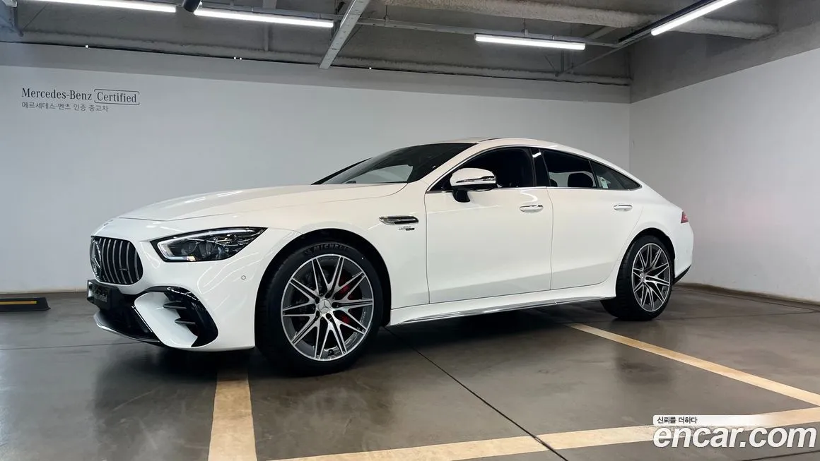 Mercedes-Benz AMG GT — фото 1