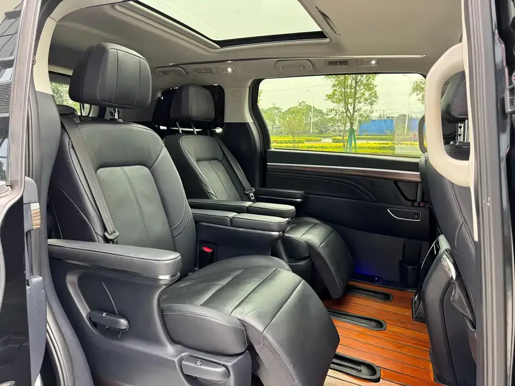 GAC Motor Trumpchi M8 — фото 4