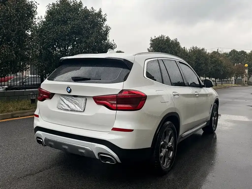 BMW X3 — фото 6