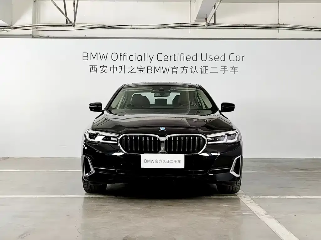 BMW 5 Series — фото 10