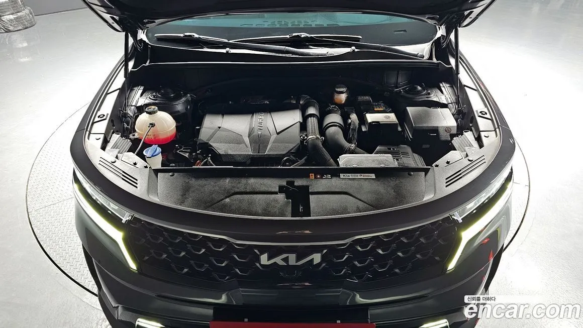 Kia Sorento — фото 5