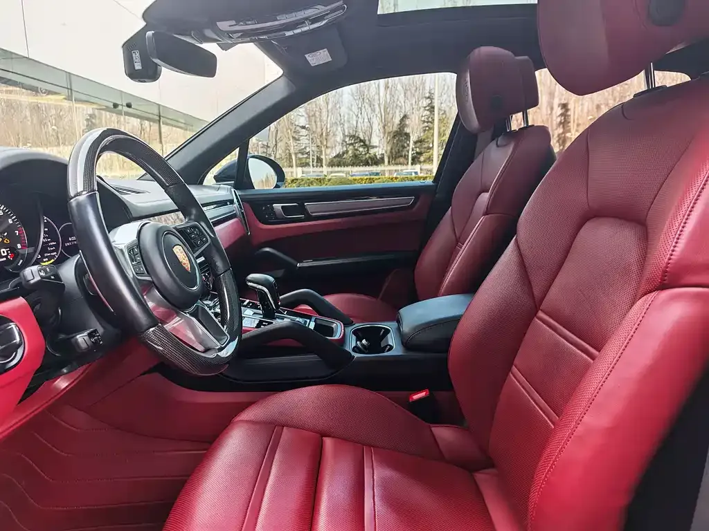 Porsche Cayenne Hybrid — фото 4