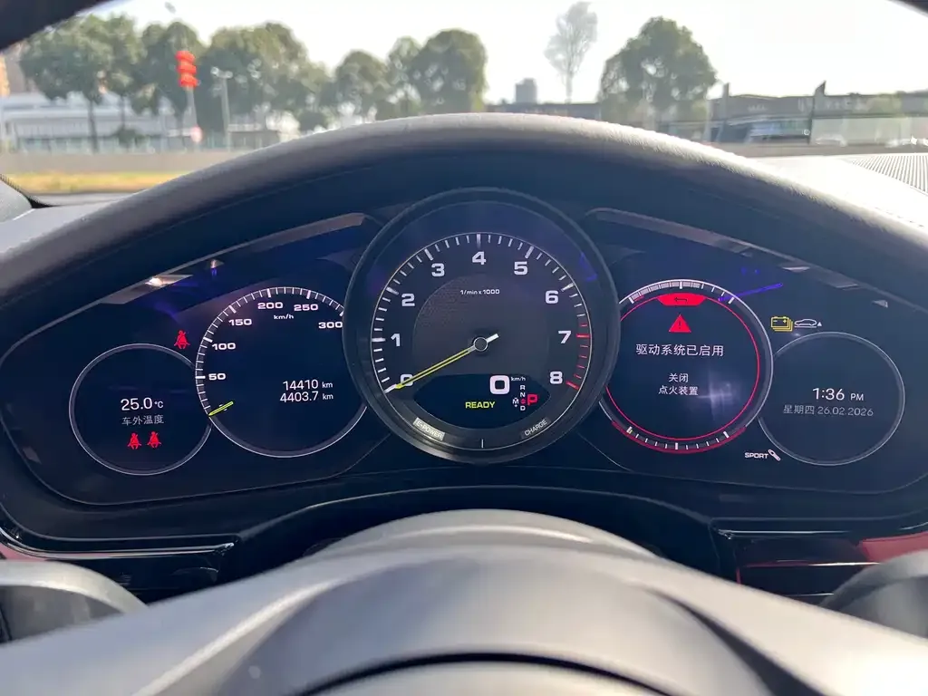 Porsche Panamera Hybrid — фото 3
