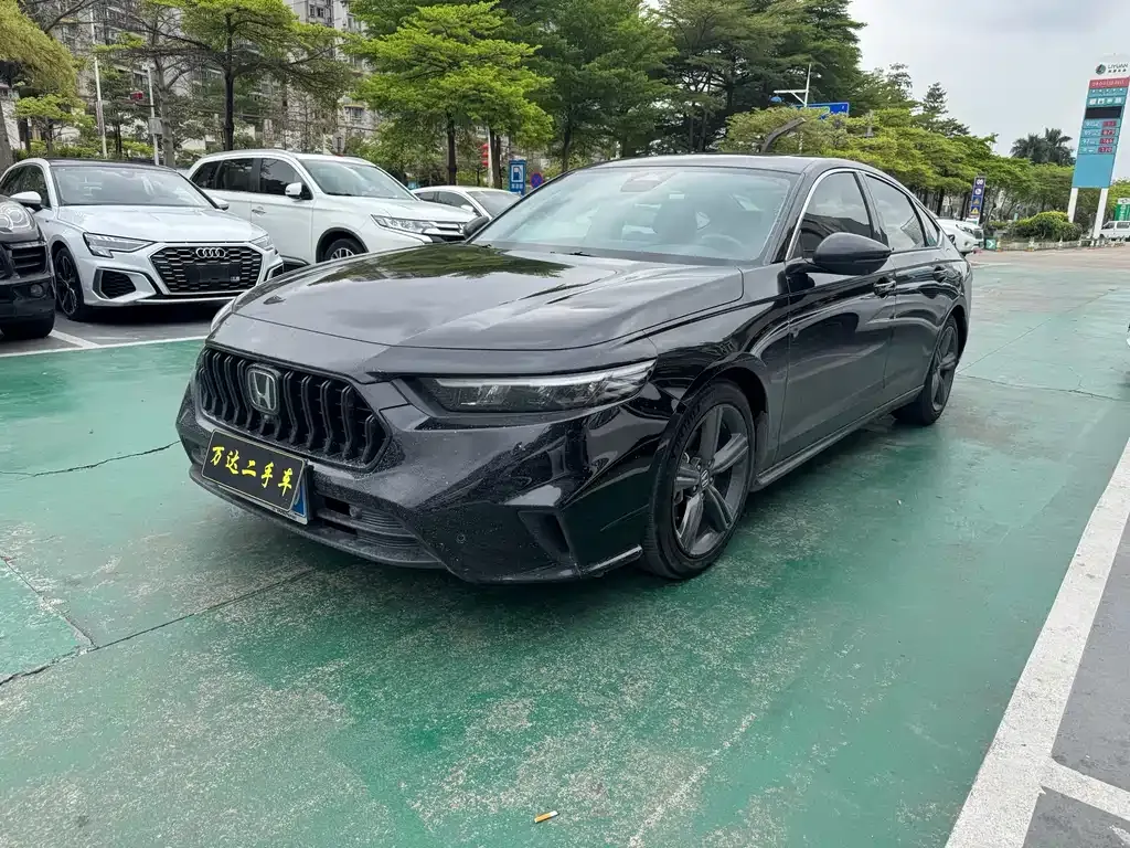 Honda Inspire — фото 1