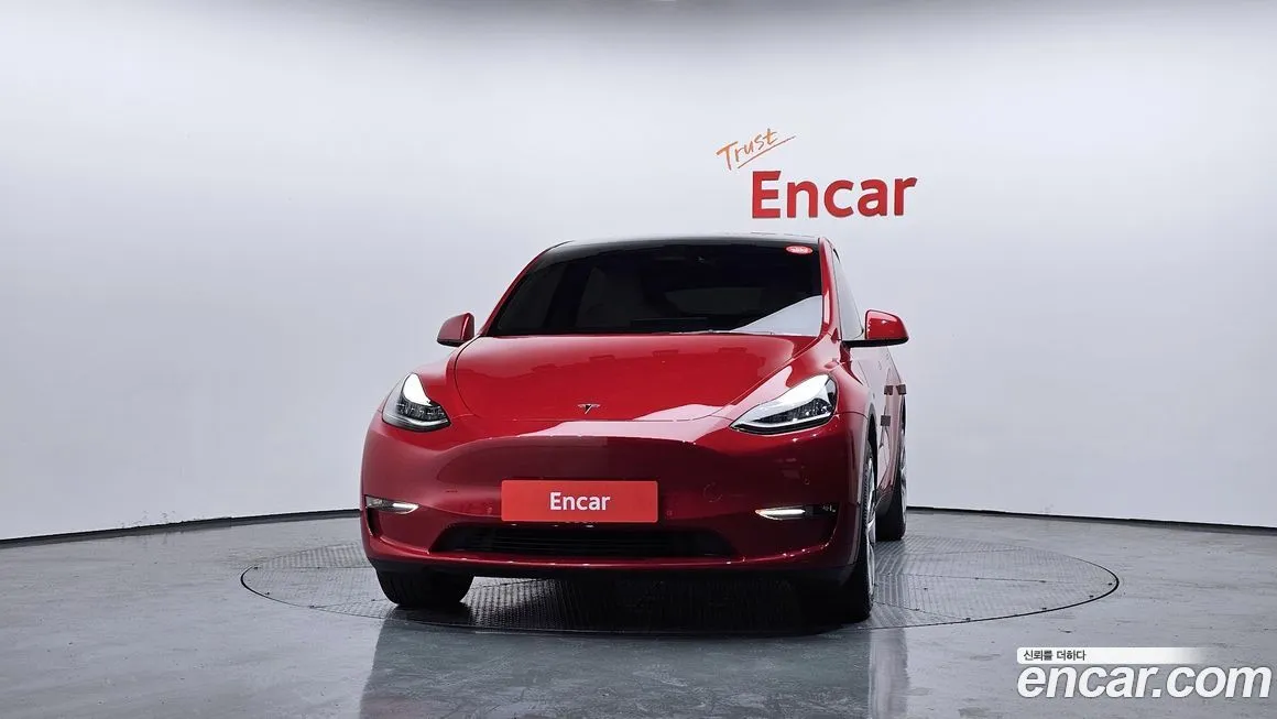 Tesla Model Y — фото 3