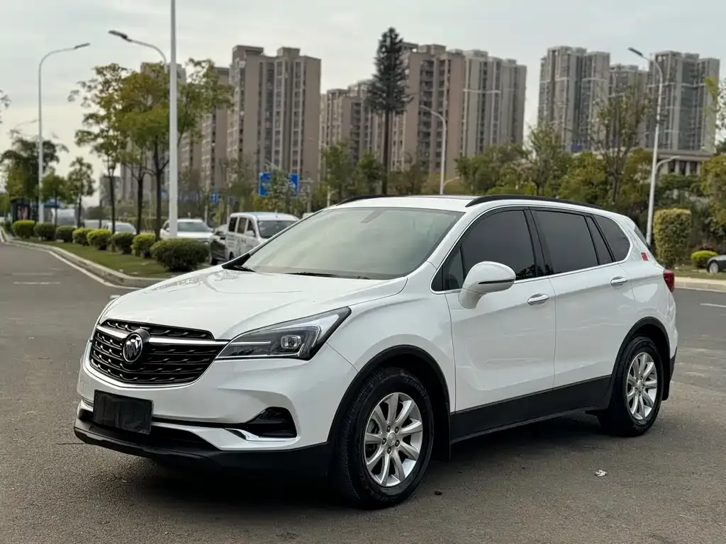 Buick Envision Plus — фото 1