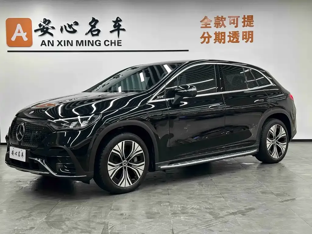 Mercedes-Benz EQE SUV — фото 1