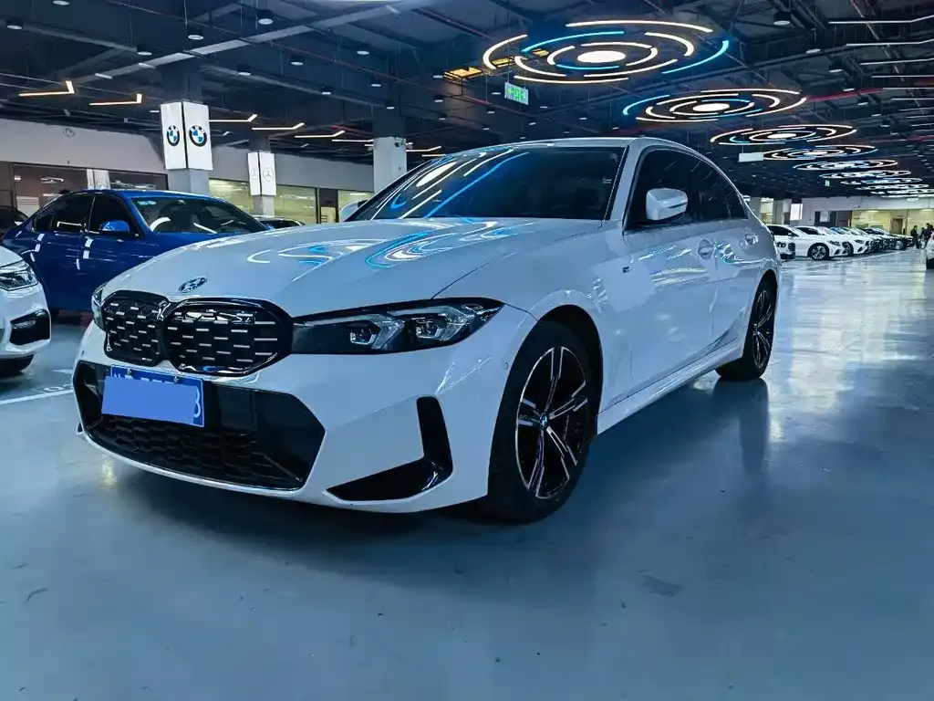 BMW 3 Series — фото 1