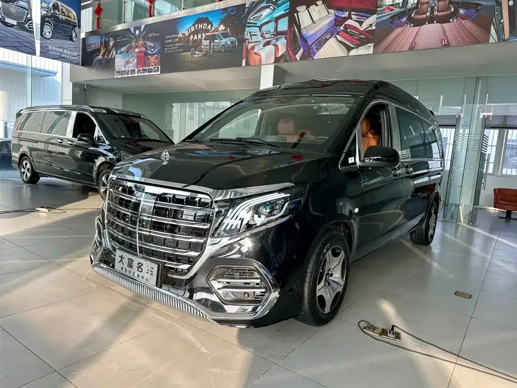 Mercedes-Benz Vito — фото 1