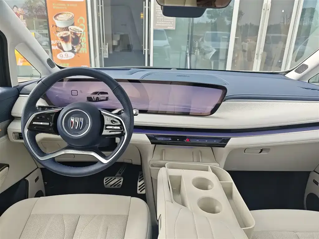Buick GL8 Hybrid — фото 5