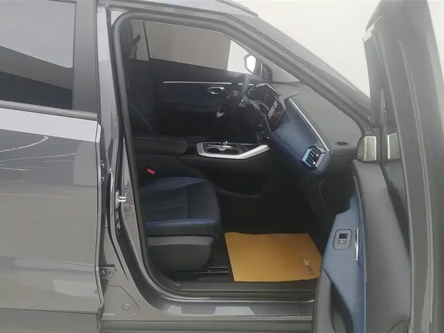 GAC Motor Trumpchi GS3 — фото 10