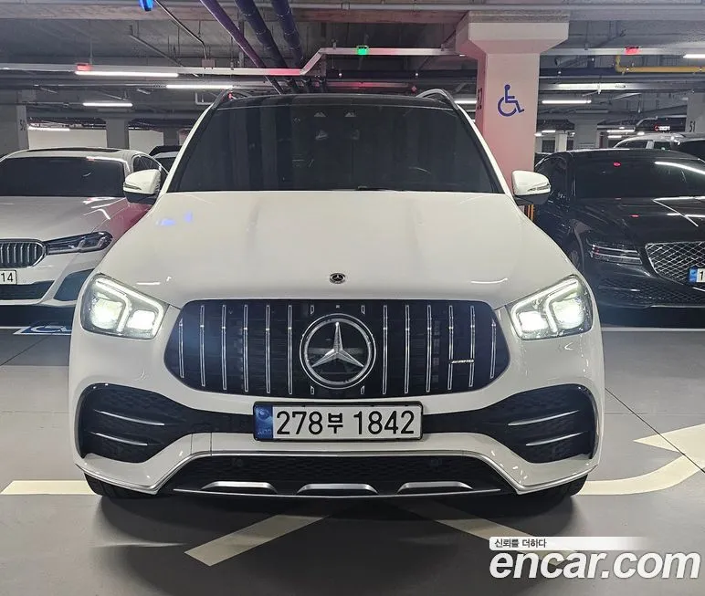 Mercedes-Benz GLE-Class — фото 1