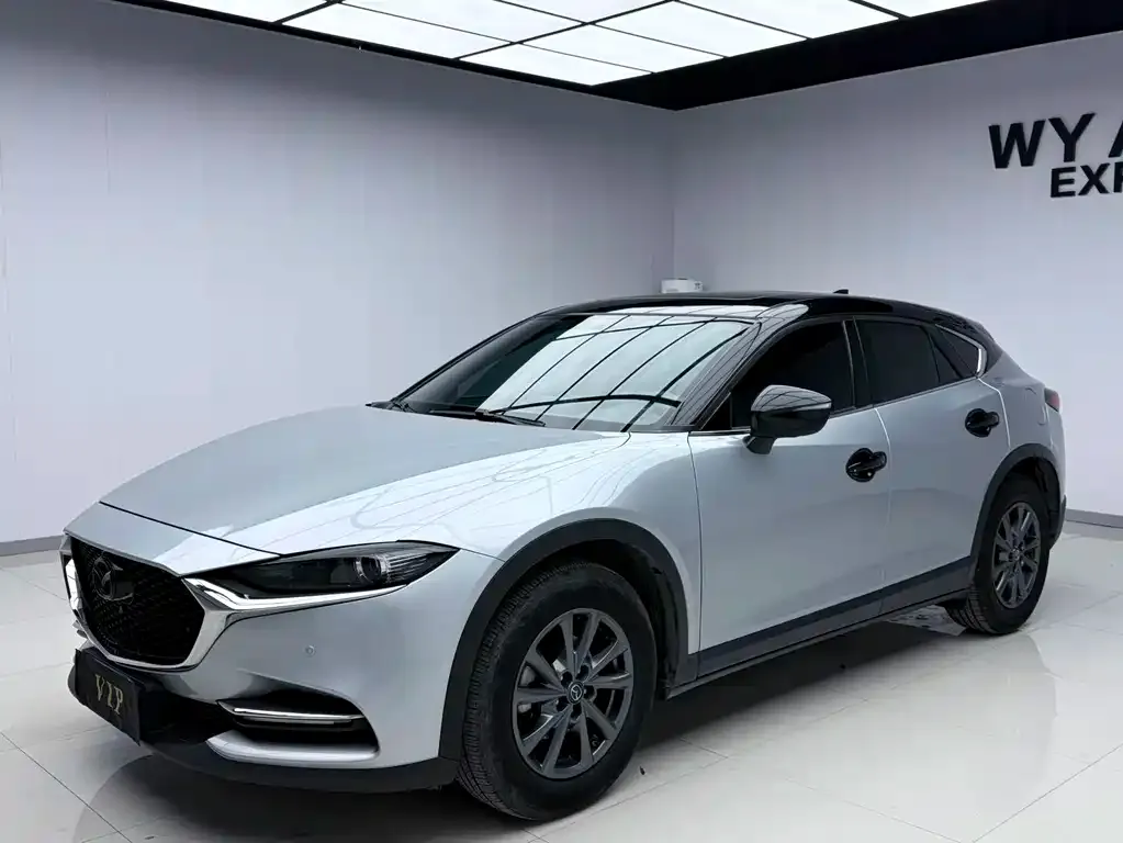 Mazda CX-4 — фото 1
