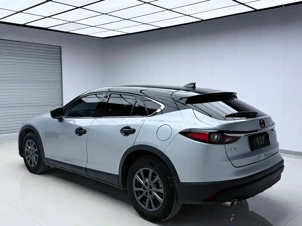 Mazda CX-4 — фото 3