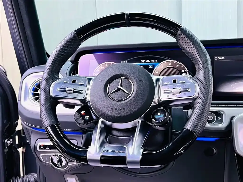 Mercedes-Benz G-Class AMG — фото 7