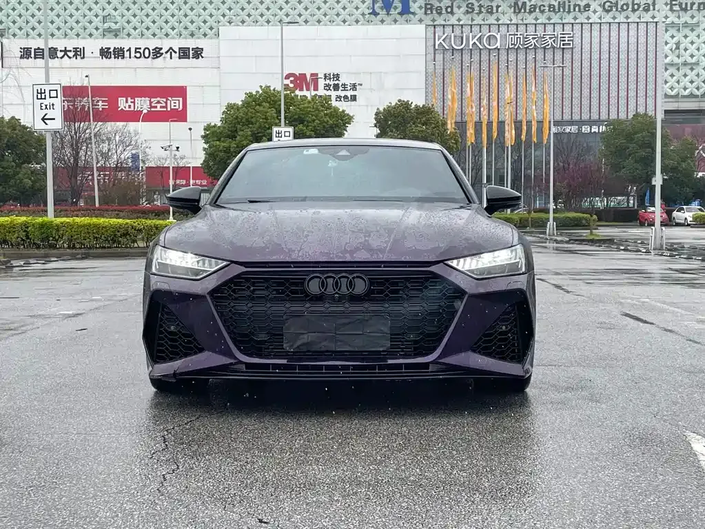 Audi A7 — фото 1