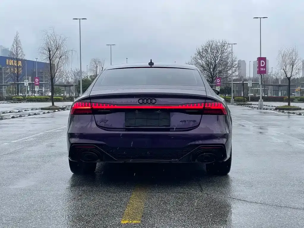 Audi A7 — фото 9