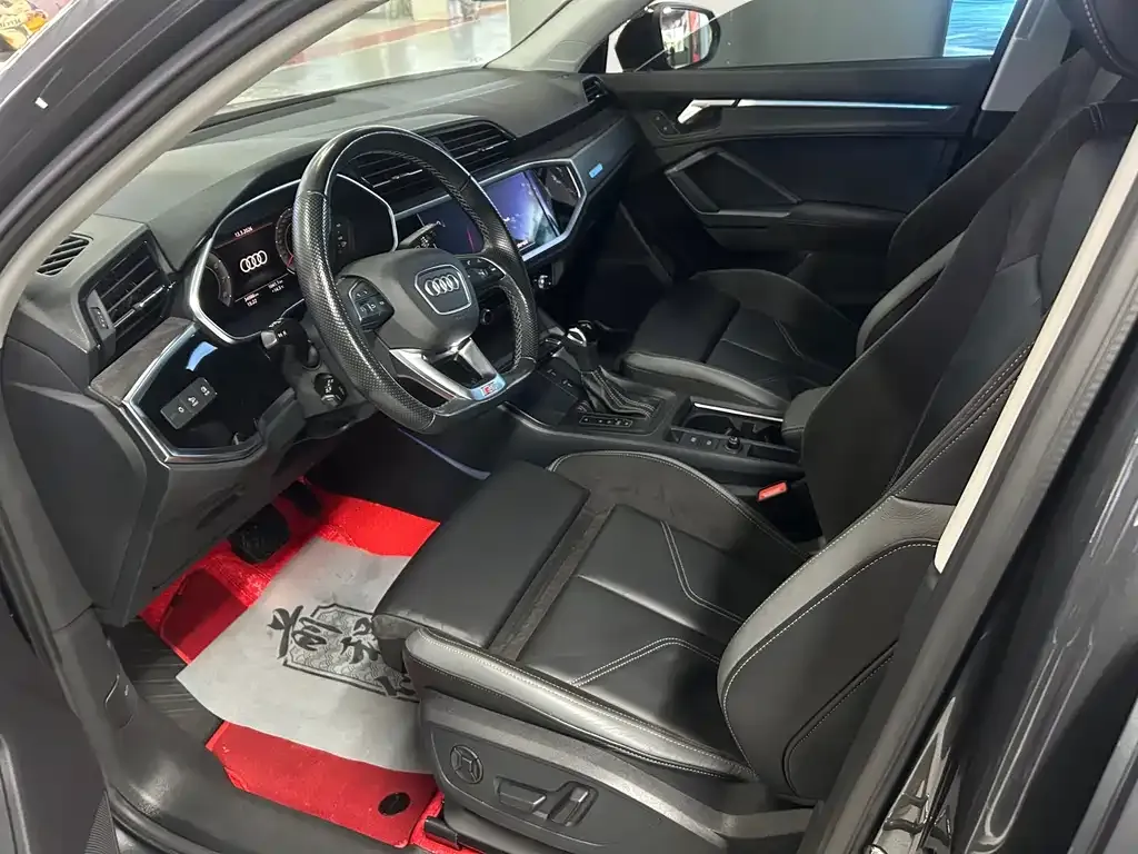 Audi Q3 Sportback — фото 5