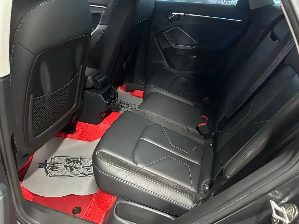 Audi Q3 Sportback — фото 4