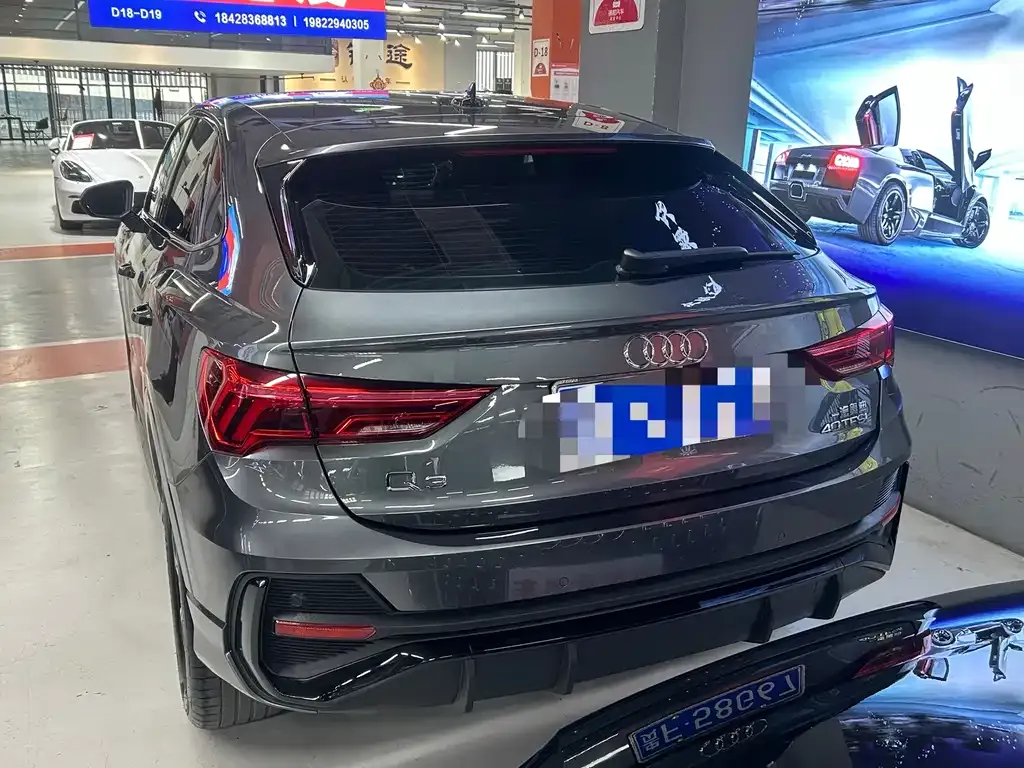 Audi Q3 Sportback — фото 10